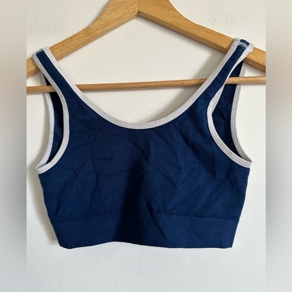 Urban Outfitters Out From Under Navy Blue Stretchy Ribbed Comfy Sports Bra - Picture 2 of 6